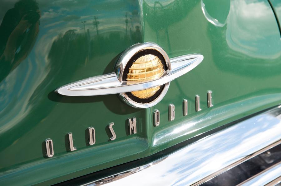  Oldsmobile Series 76 Station Wagon 1949 года  (фото 16 из 19)